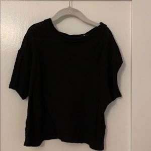 Plain black t-shirt